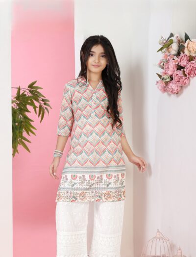Mastarang Schiffili Three Fourth Sleeves Printed Kurti Bottom Set Dress for Girls