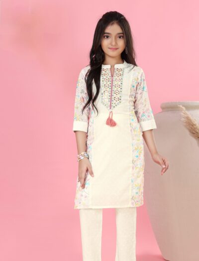 Mastarang Cotton Three Fourth sleeves Floral Embroidered  Kurti Bottom Set  - Cream