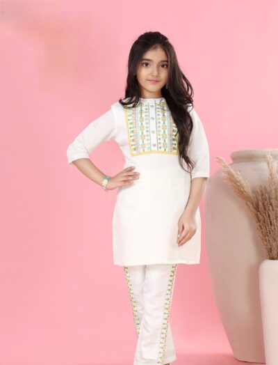 Mastarang Poly Blend Three Fourth sleeves Floral Embroidered Kurti Bottom Set  - White