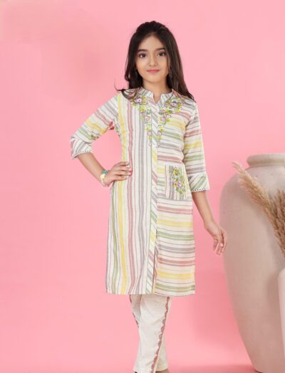 Mastarang Rayon Three Fourth sleeves Floral Embroidered Kurti Bottom Set  - OffWhite